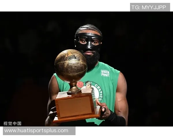 马祖拉称杰伦布朗专注于比赛胜利与过程忽略外界评价与声音